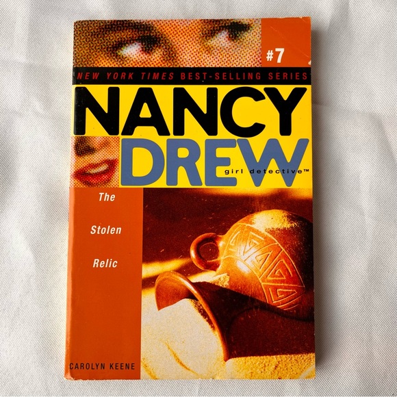 The Stolen Relic ~ Nancy Drew Detective Series Book 7, By Carolyn Keene - Picture 1 of 9